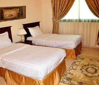 Aparthotel Safari 4*