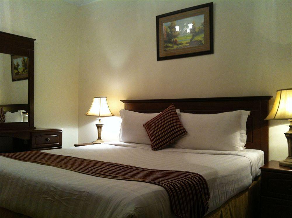 Safari Aparthotel